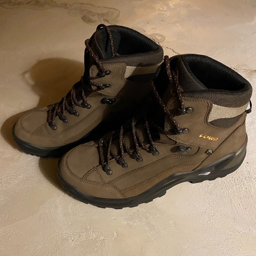 Lowa Brown Men's Waterproof Hiking Boots
